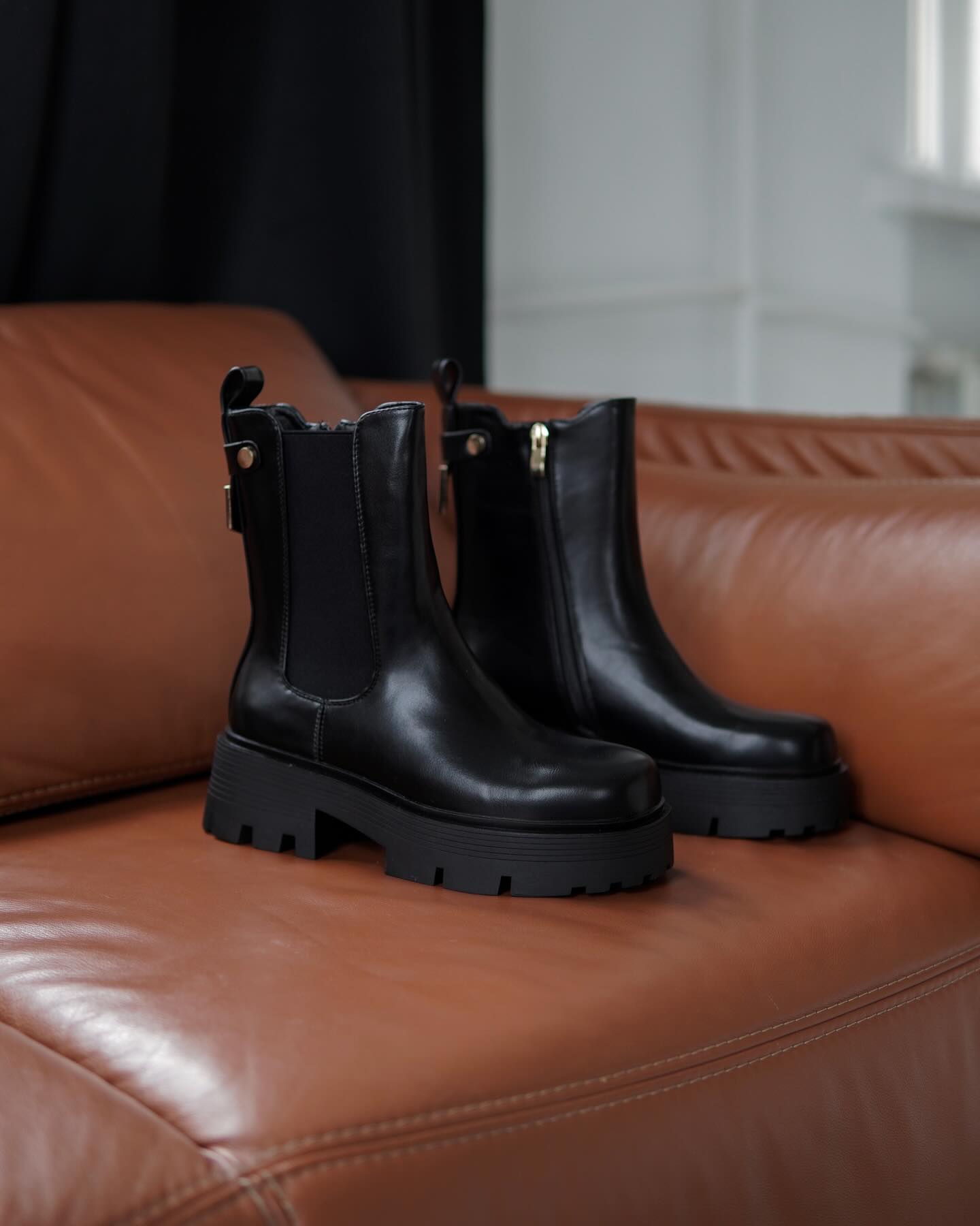 Челсі з золотою пряжкою