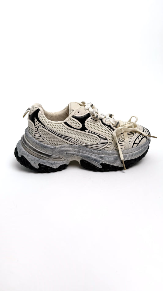 Кросівки з акцентною шнурівкою (бежеві)