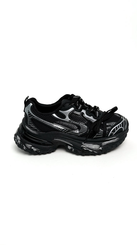 Кросівки з акцентною шнурівкою (чорні)