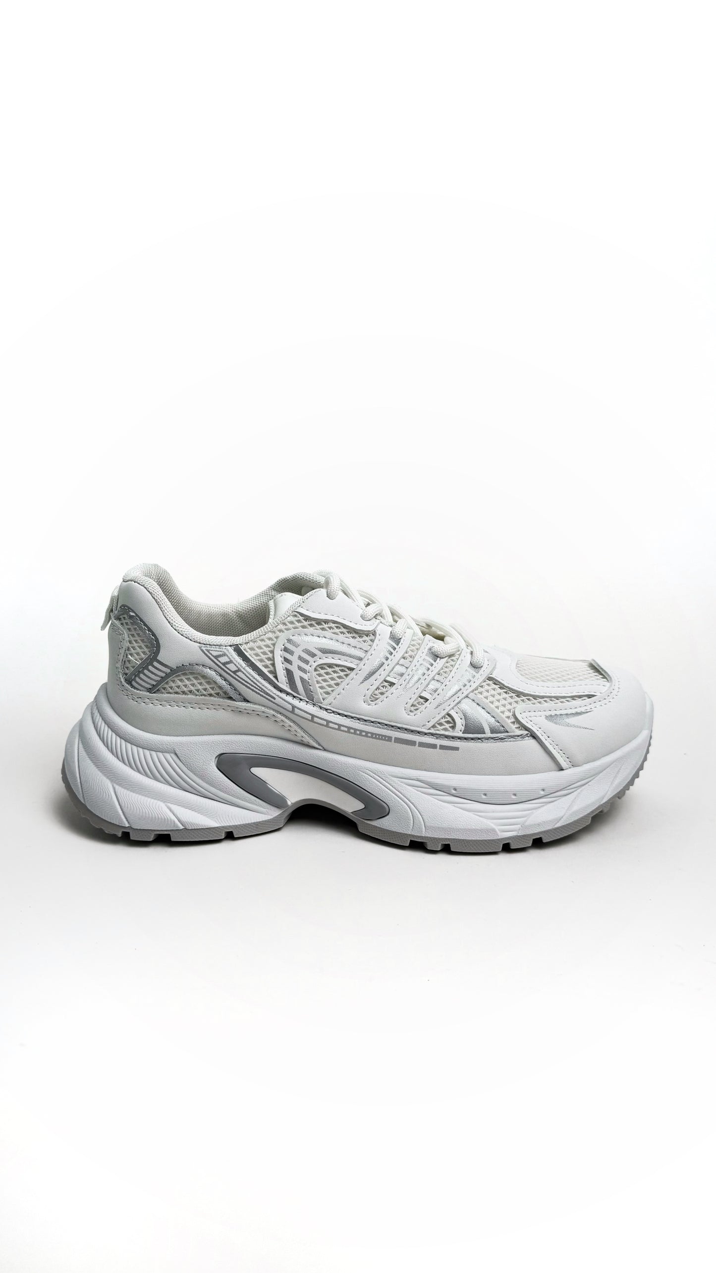 Кросівки білі (нова колекція)