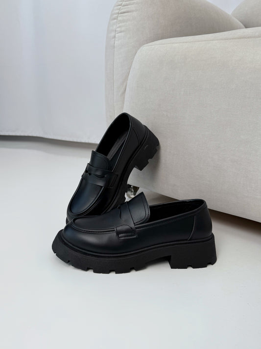 Лофери класичні чорні